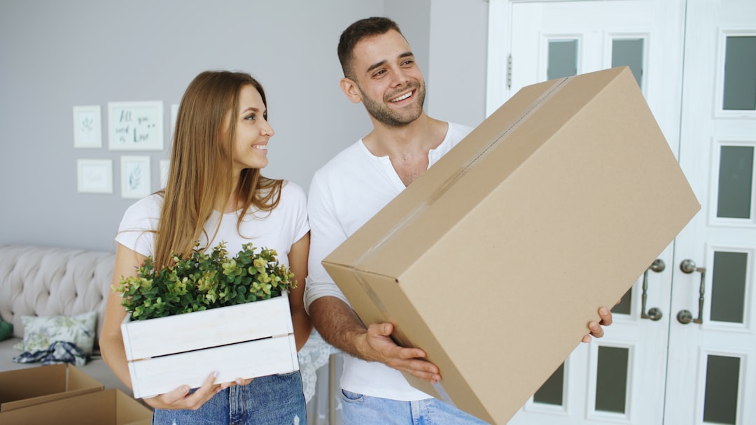 Moving boxes Nashville customers use for household packing