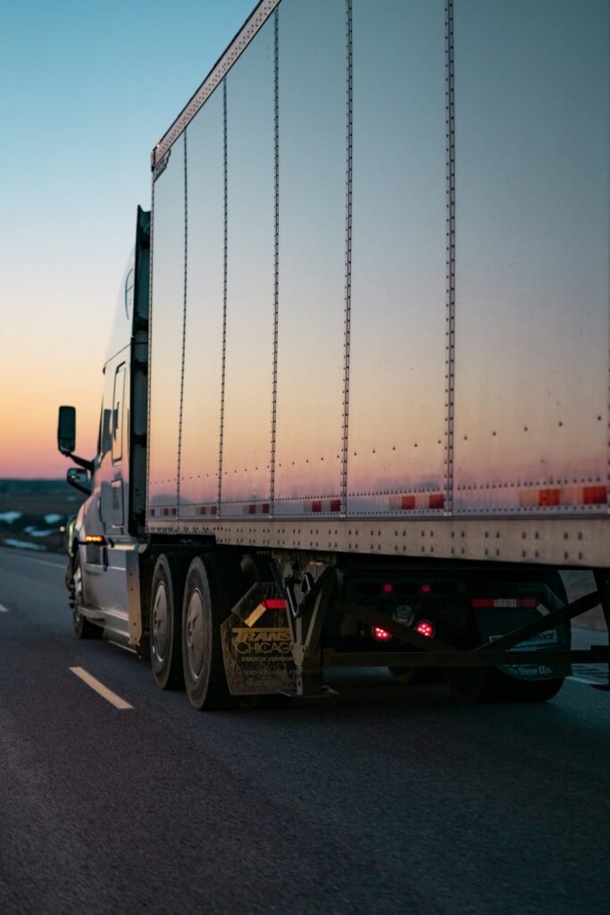 Nashville to Memphis movers traveling on a Tennessee highway