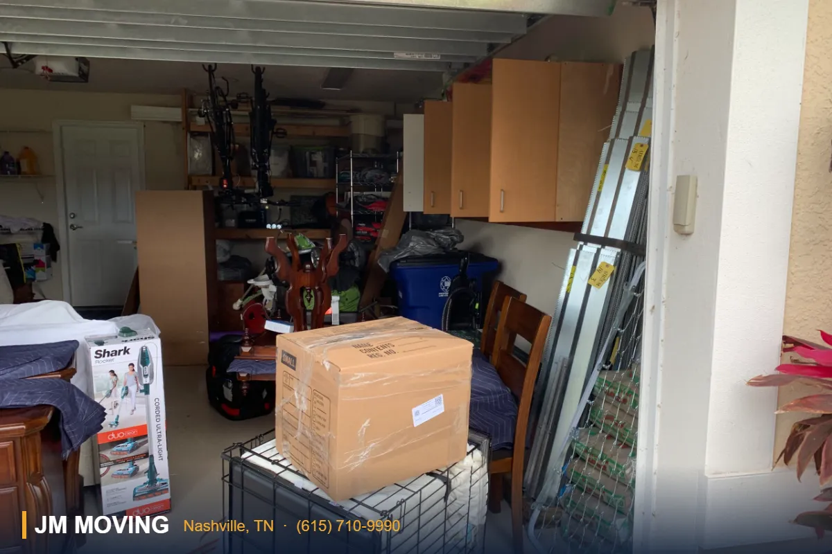 Contact JM Moving Nashville TN | JM Moving Contact JM Moving Nashville TN protected furniture preparation